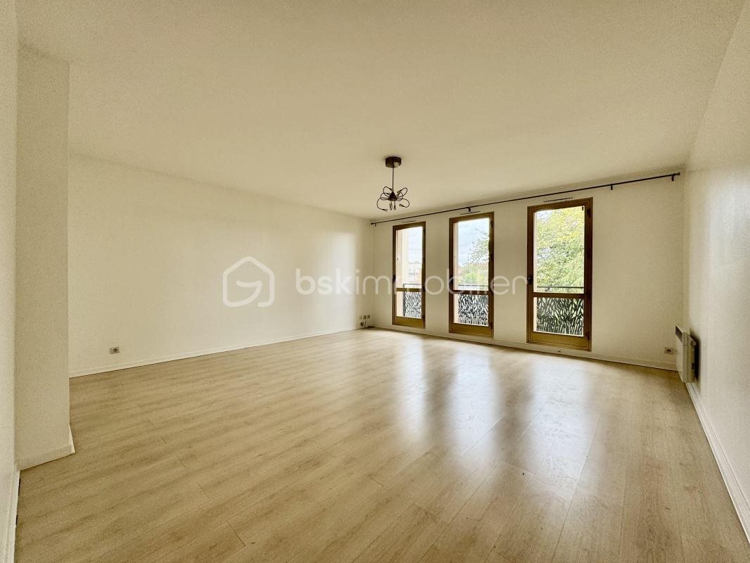 Appartement à vendre, 64m², Le Bourget