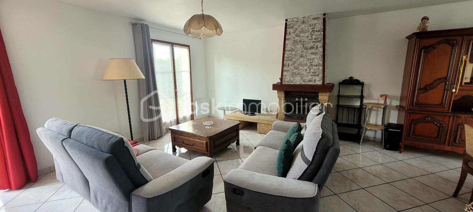 Maison à vendre, 87m², Lion-en-Sullias