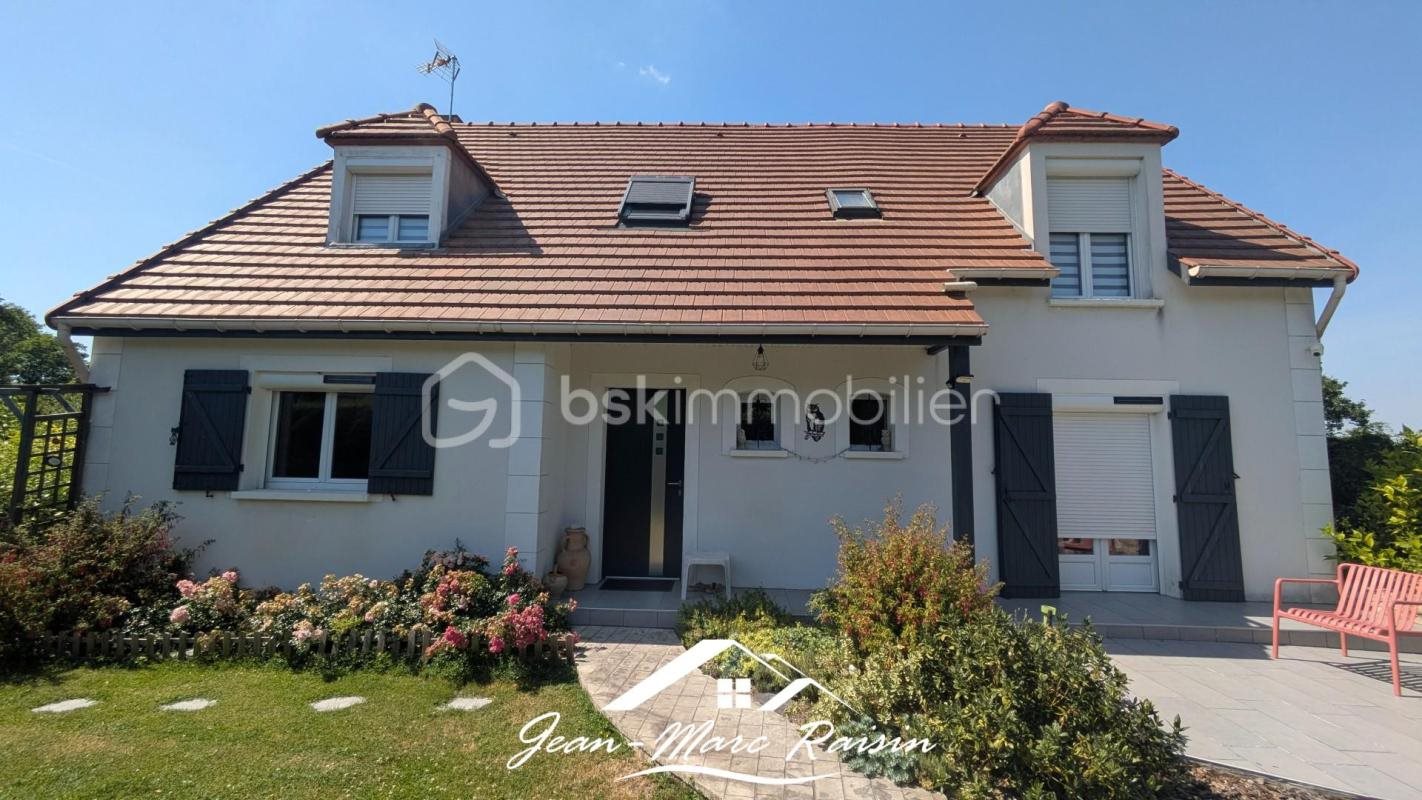 Maison à vendre, 148m², Condé-Sainte-Libiaire