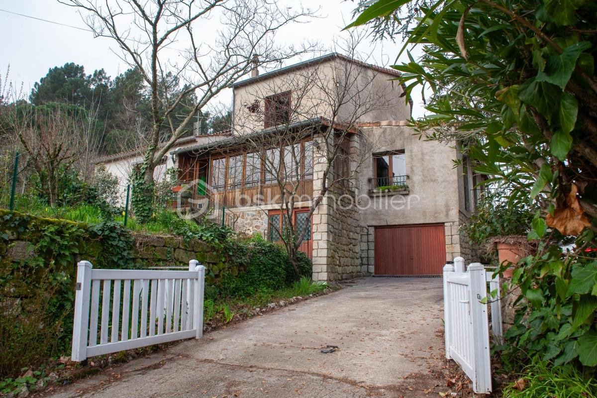 Maison à vendre, 151m², Largentière