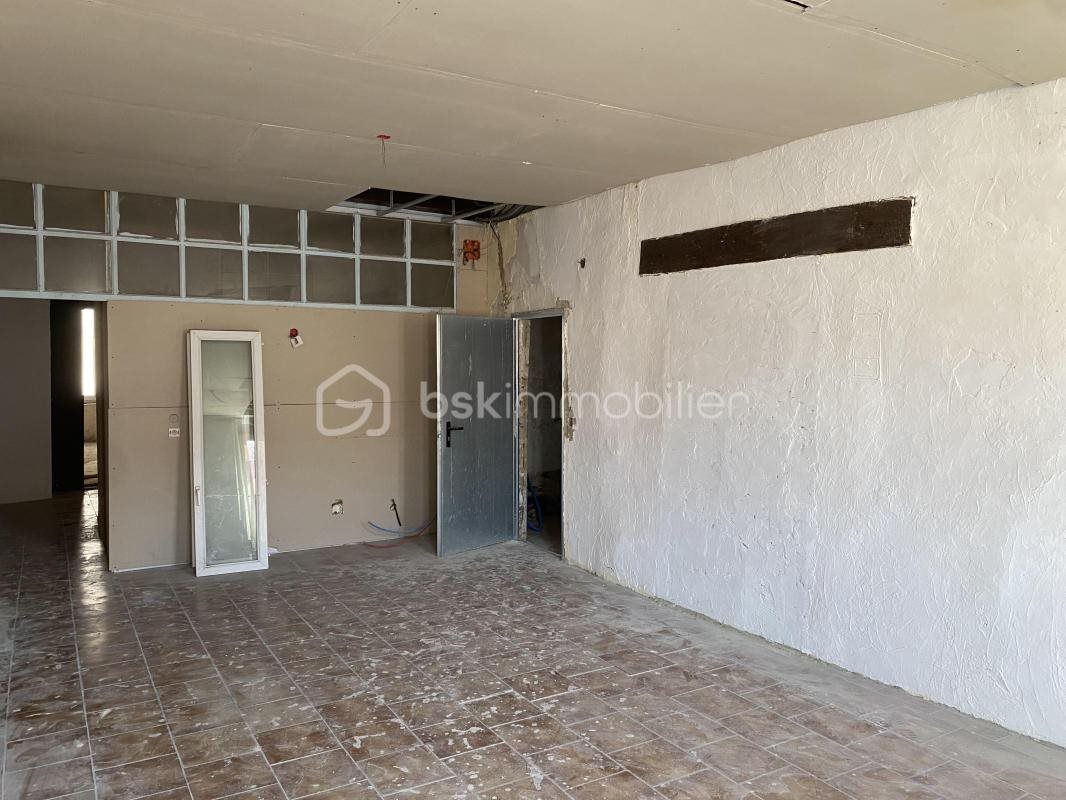 Appartement à vendre, 65m², Pont-Saint-Esprit