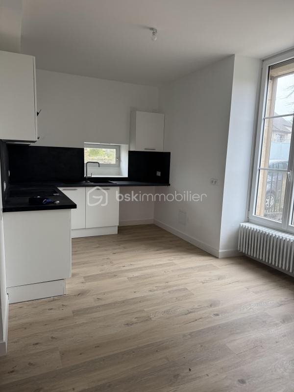 Maison à vendre, 261m², Selongey