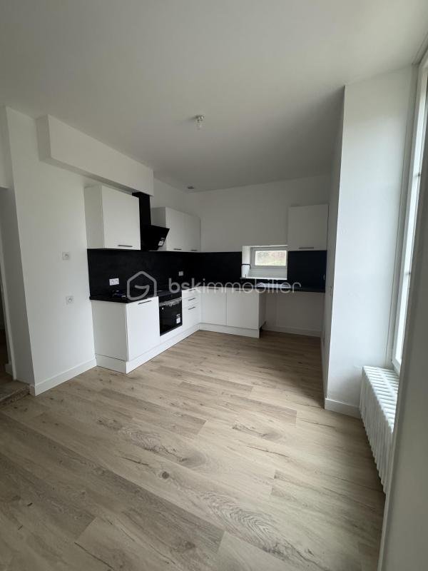 Maison à vendre, 261m², Selongey
