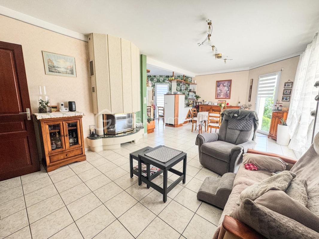 Maison à vendre, 122m², Noyal-sur-Vilaine