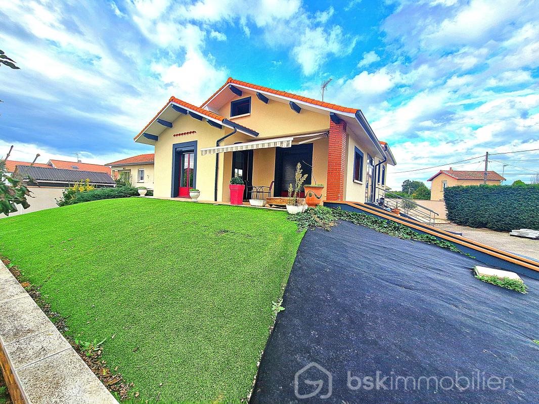 Maison à vendre, 130m², Cuzieu