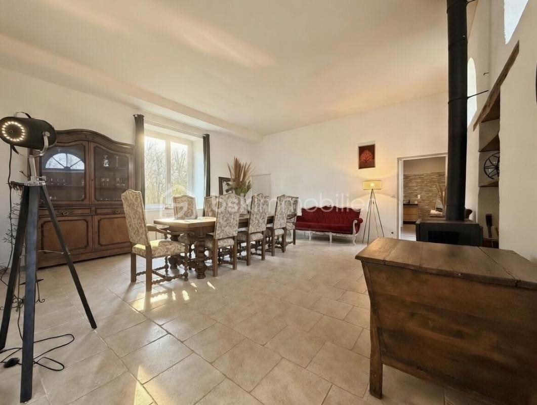 Maison à vendre, 237m², Condat-sur-Vienne