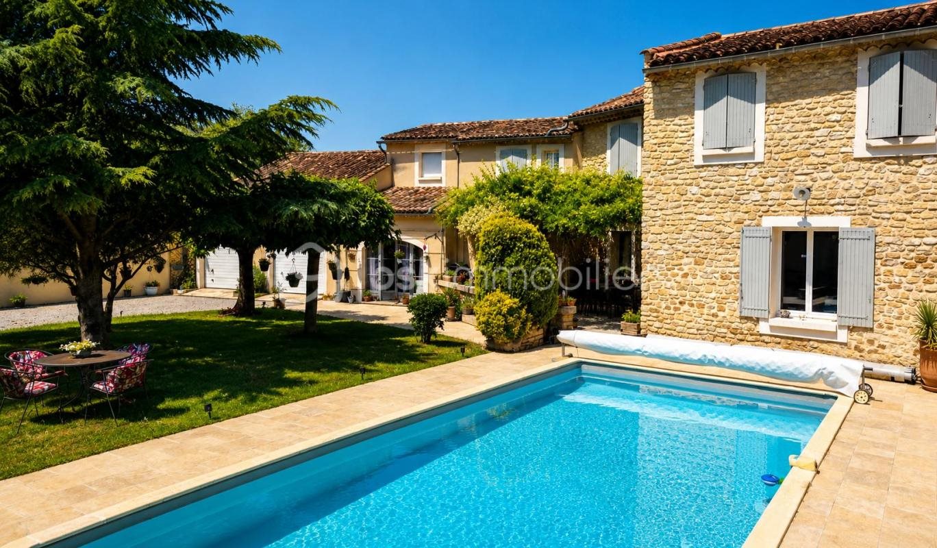 Maison à vendre, 180m², Aubignan