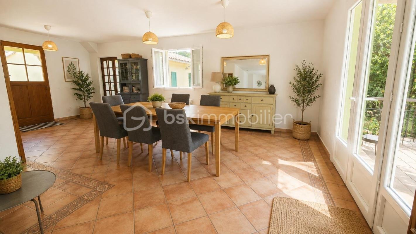 Maison à vendre, 138m², Flassans-sur-Issole
