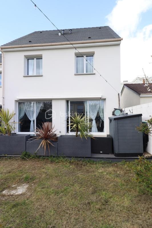 Maison à vendre, 138m², Breuillet
