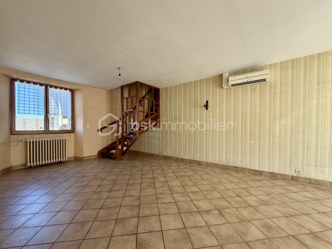 Maison à vendre, 161m², Villefavard