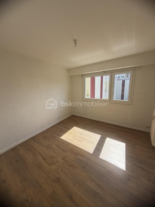 Appartement à vendre, 75m², Charleville-Mézières
