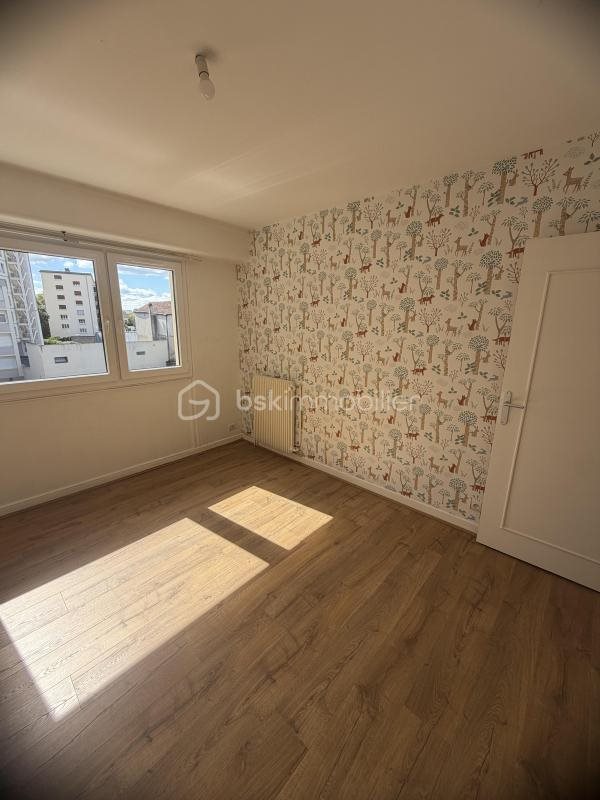 Appartement à vendre, 75m², Charleville-Mézières