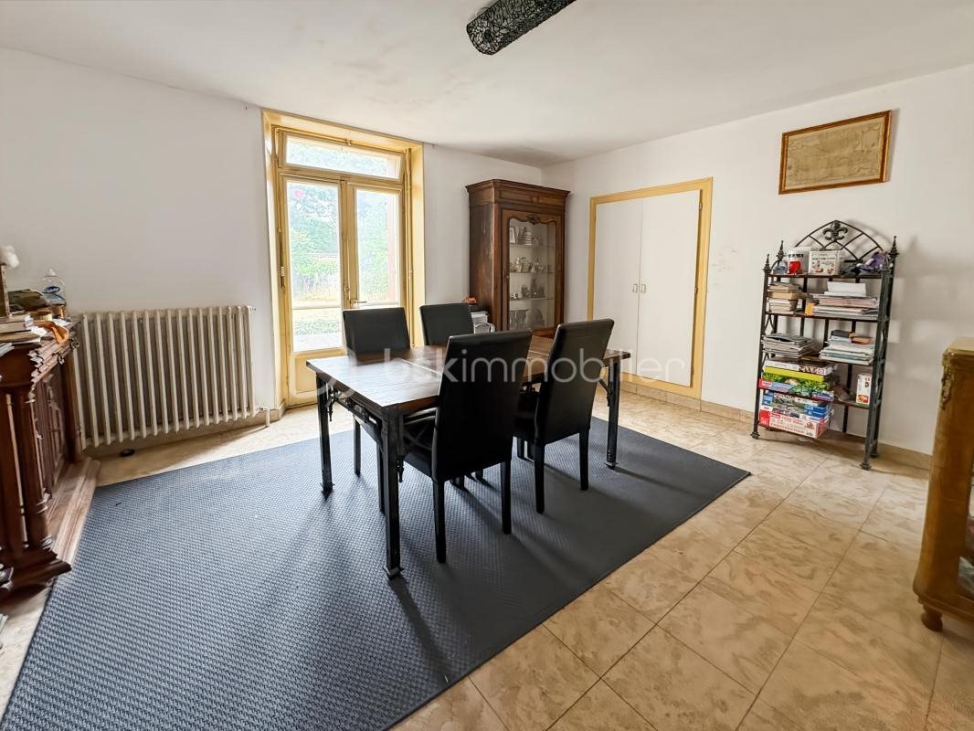 Maison à vendre, 127m², Pussay