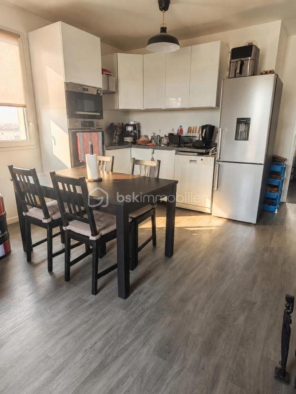 Appartement à vendre, 57m², Evry