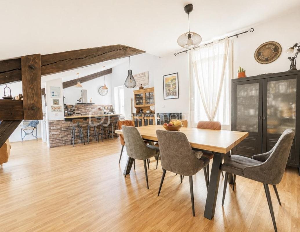Appartement à vendre, 95m², Alès