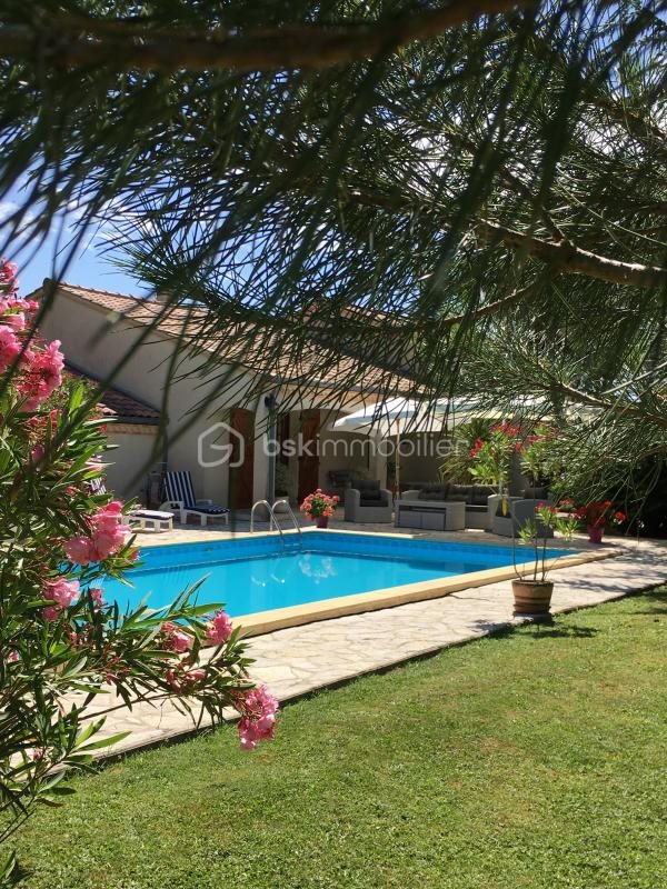 Maison à vendre, 3100m², Saint-Gauzens