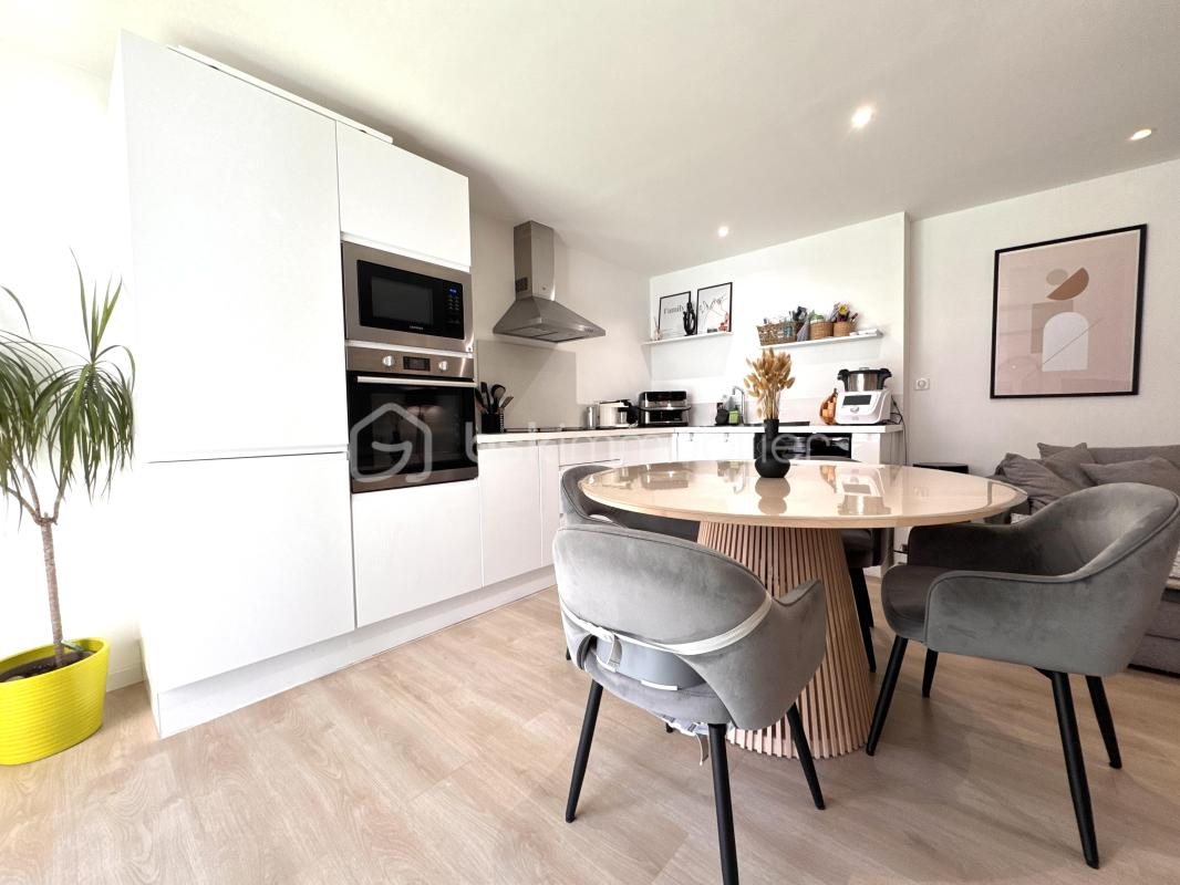 Appartement à vendre, 70m², Istres