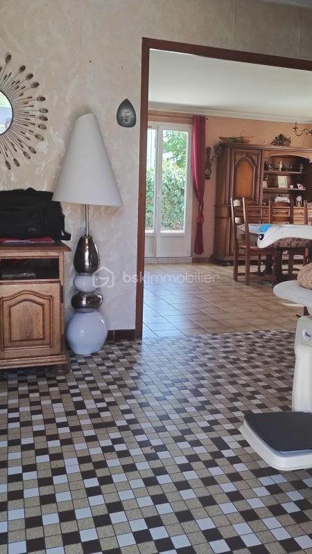 Maison à vendre, 110m², Nazelles-Négron
