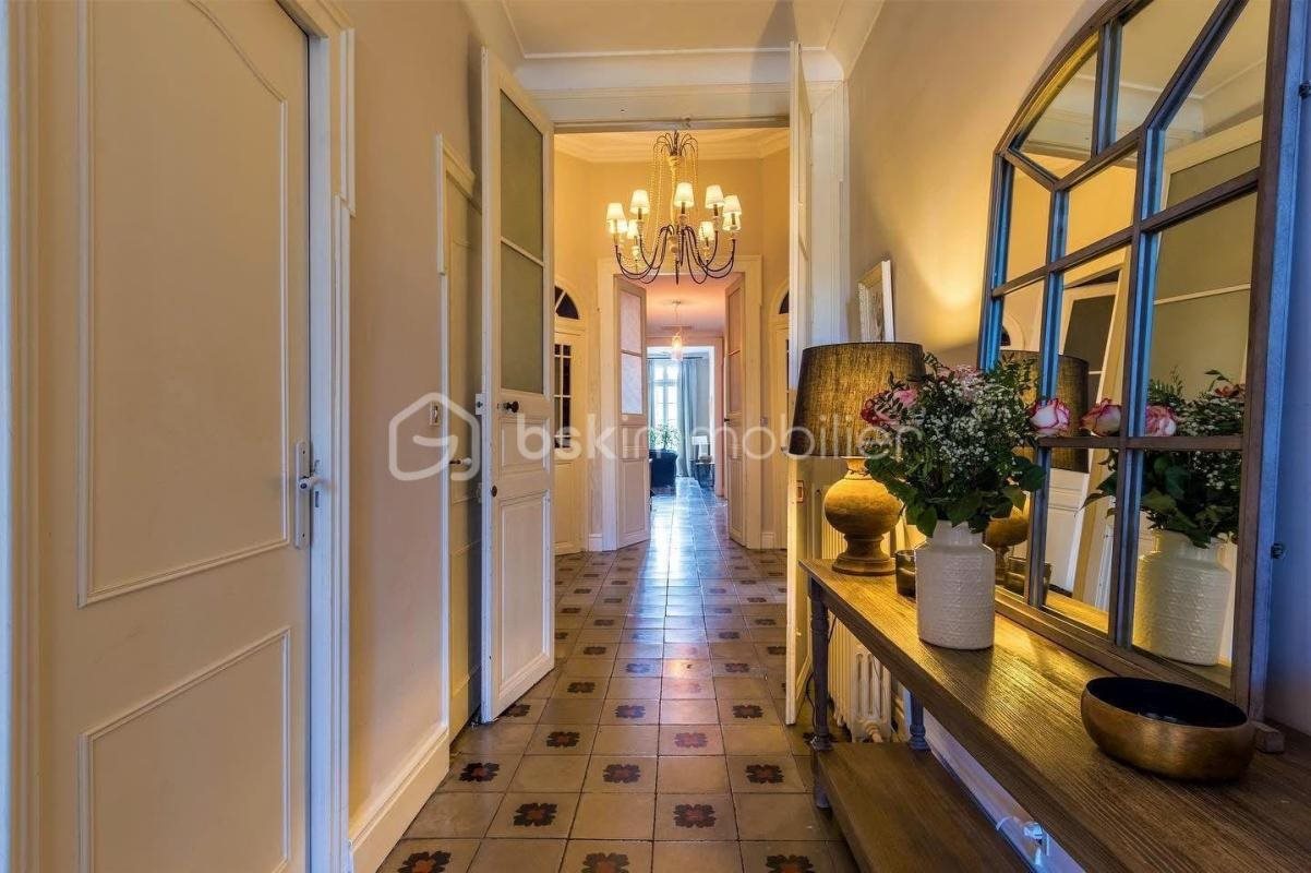 Maison à vendre, 390m², Loupian
