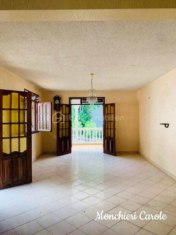 Maison à vendre, 346m², Basse-Terre