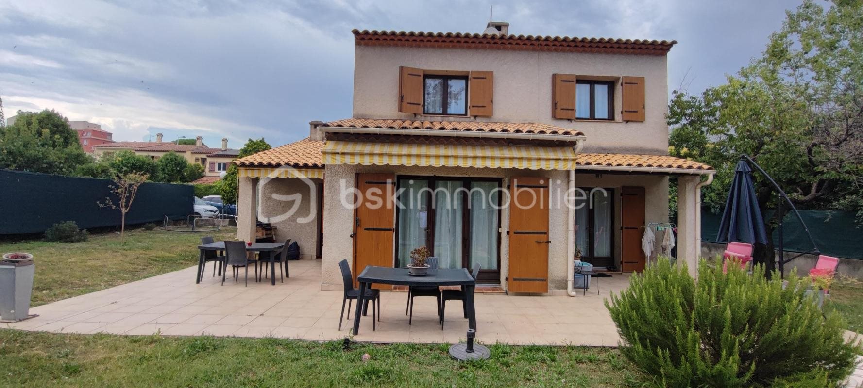 Maison à vendre, 127m², Cagnes-sur-Mer