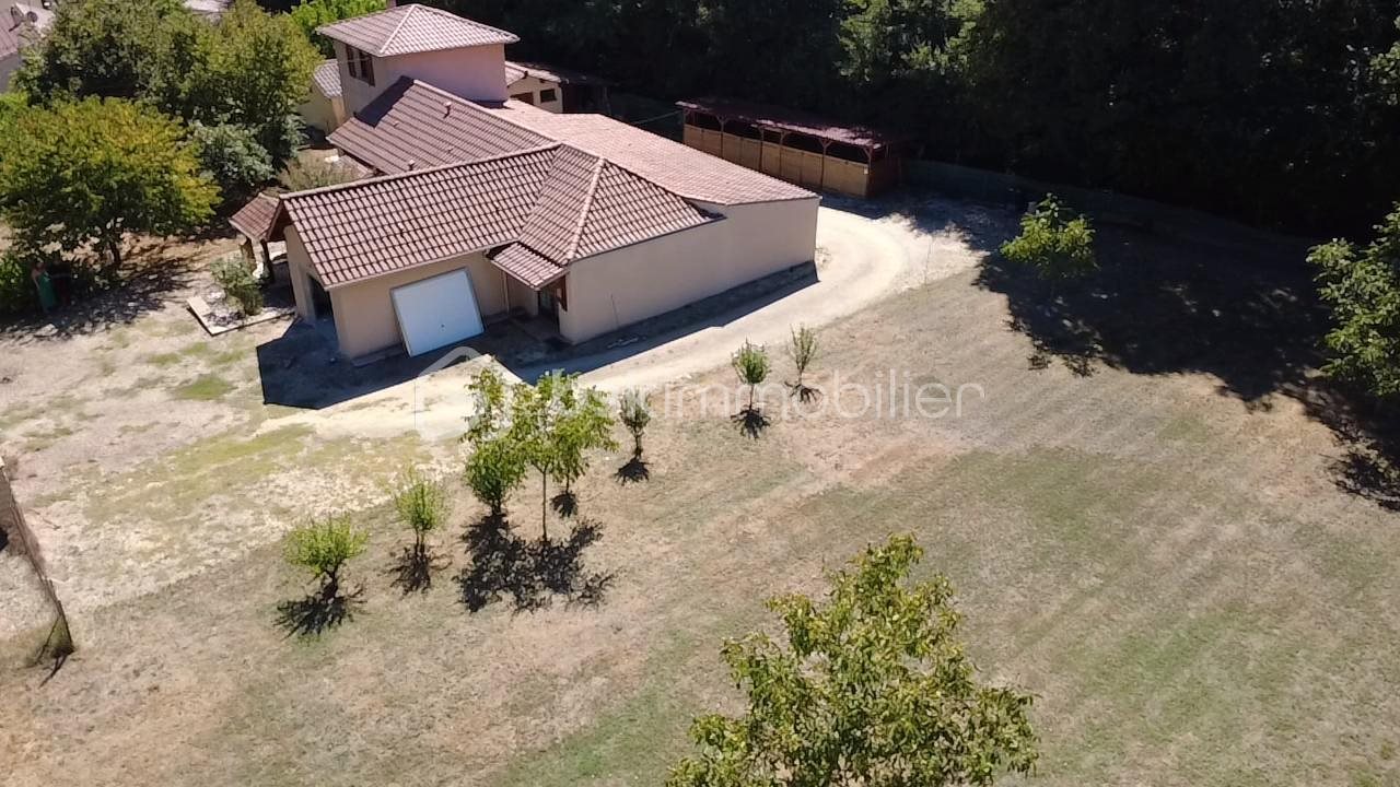 Maison à vendre, 165m², Mouleydier