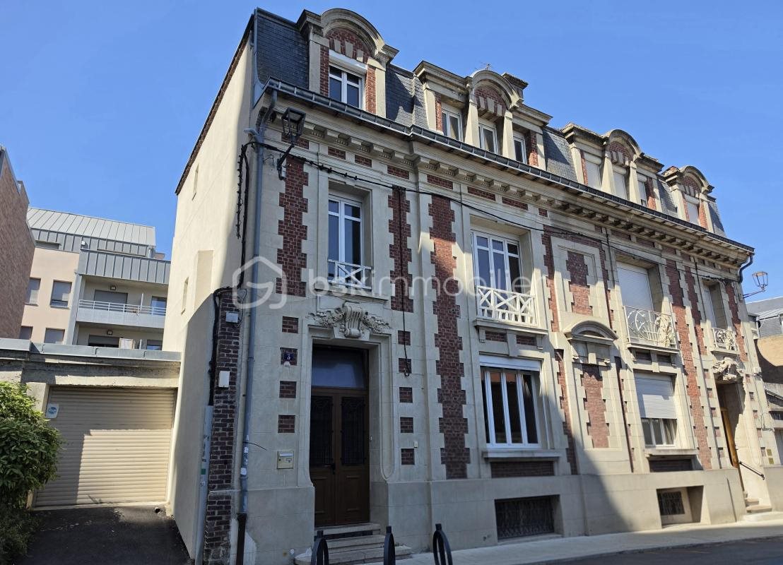 Maison à vendre, 211m², Saint-Quentin