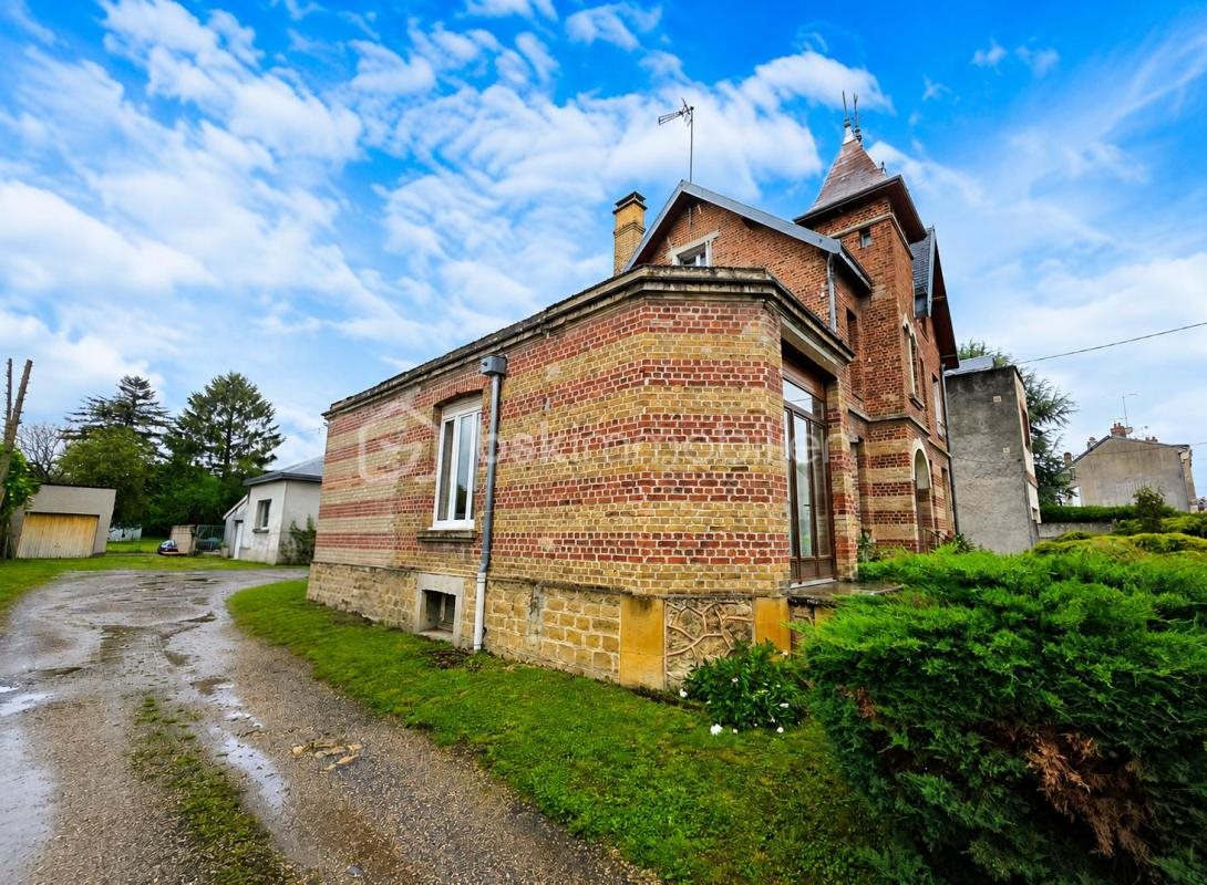 Maison à vendre, 336m², Vouziers