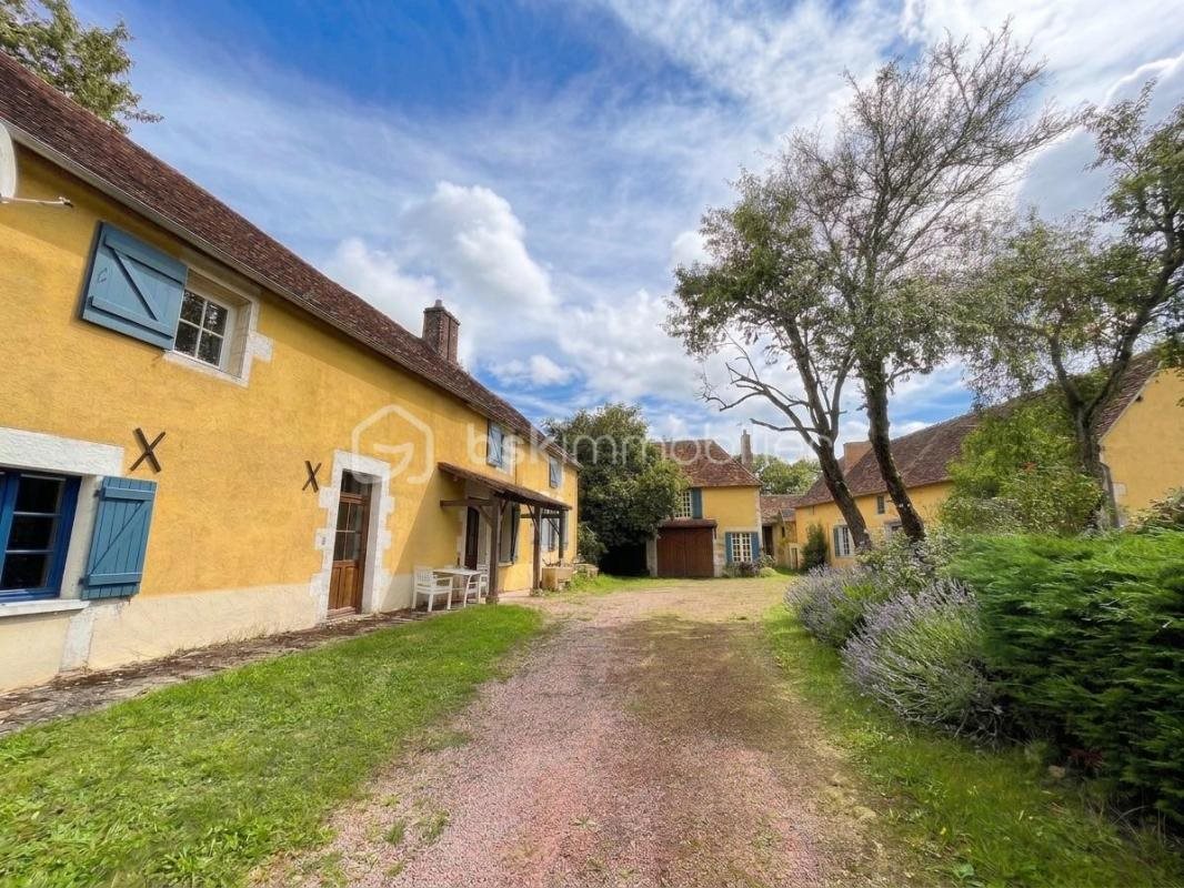Maison à vendre, 157m², Dampierre-sous-Bouhy
