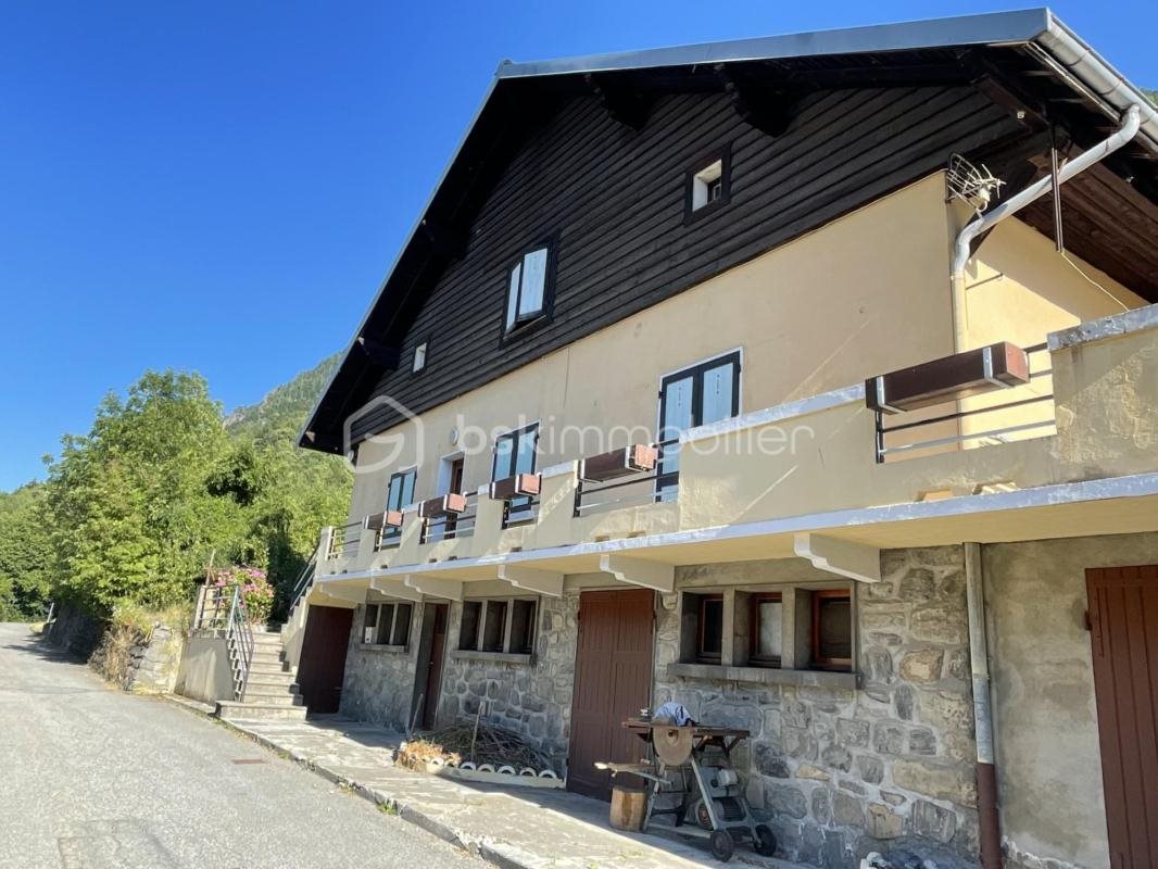 Maison à vendre, 112m², Saint-Michel-de-Maurienne