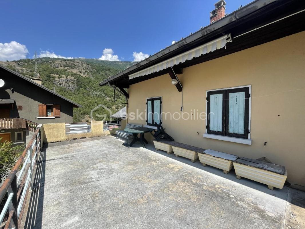Maison à vendre, 112m², Saint-Michel-de-Maurienne
