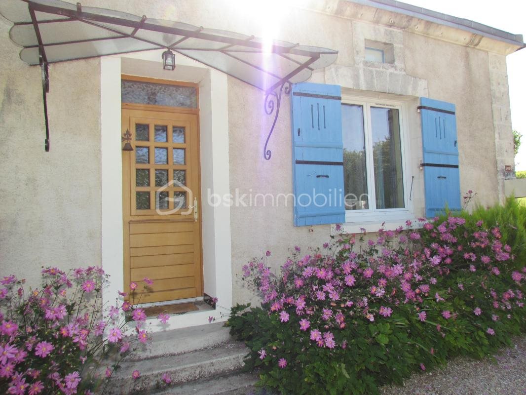 Maison à vendre, 223m², Mensignac