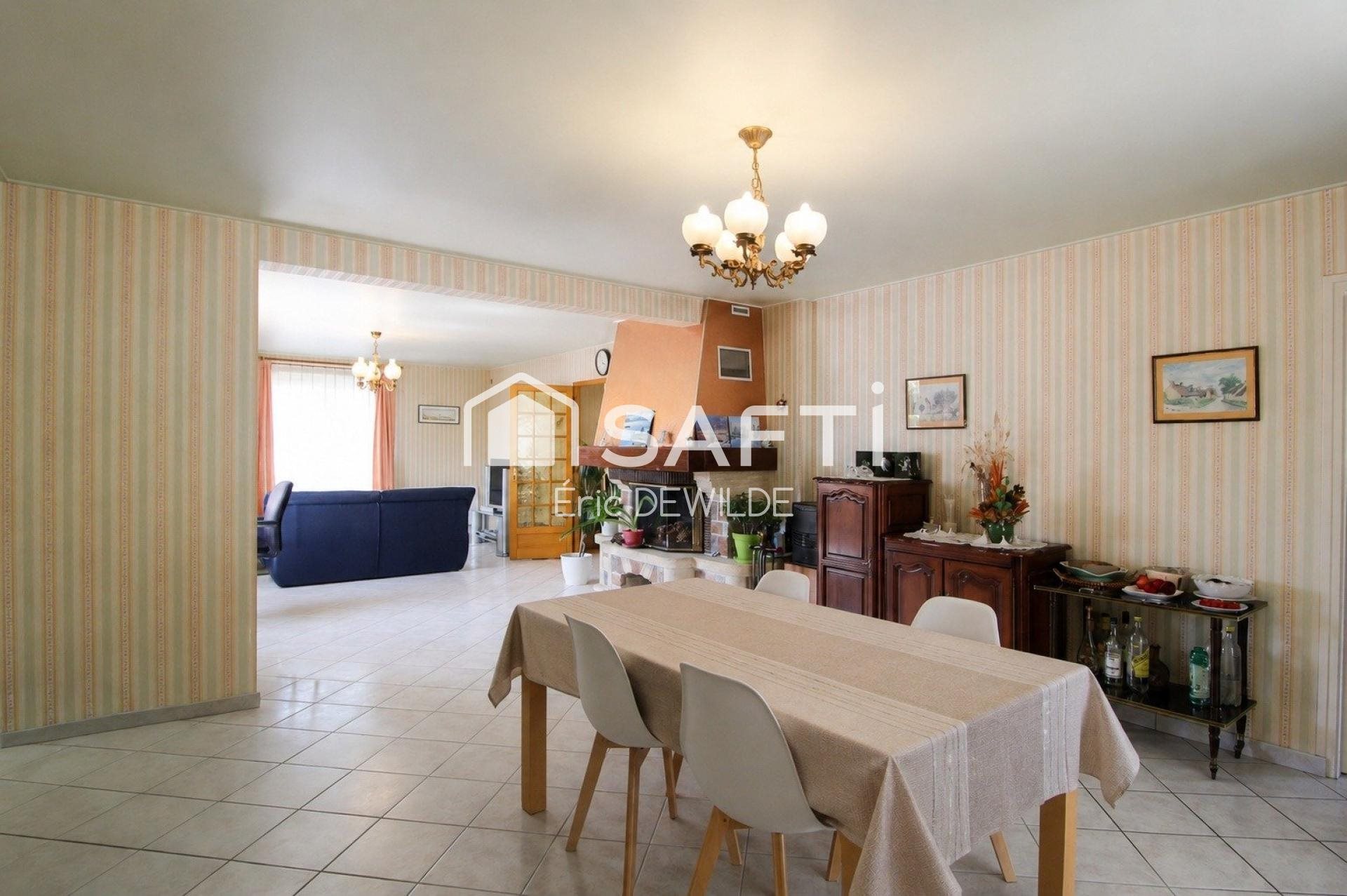 Maison à vendre, 209m², Sartilly