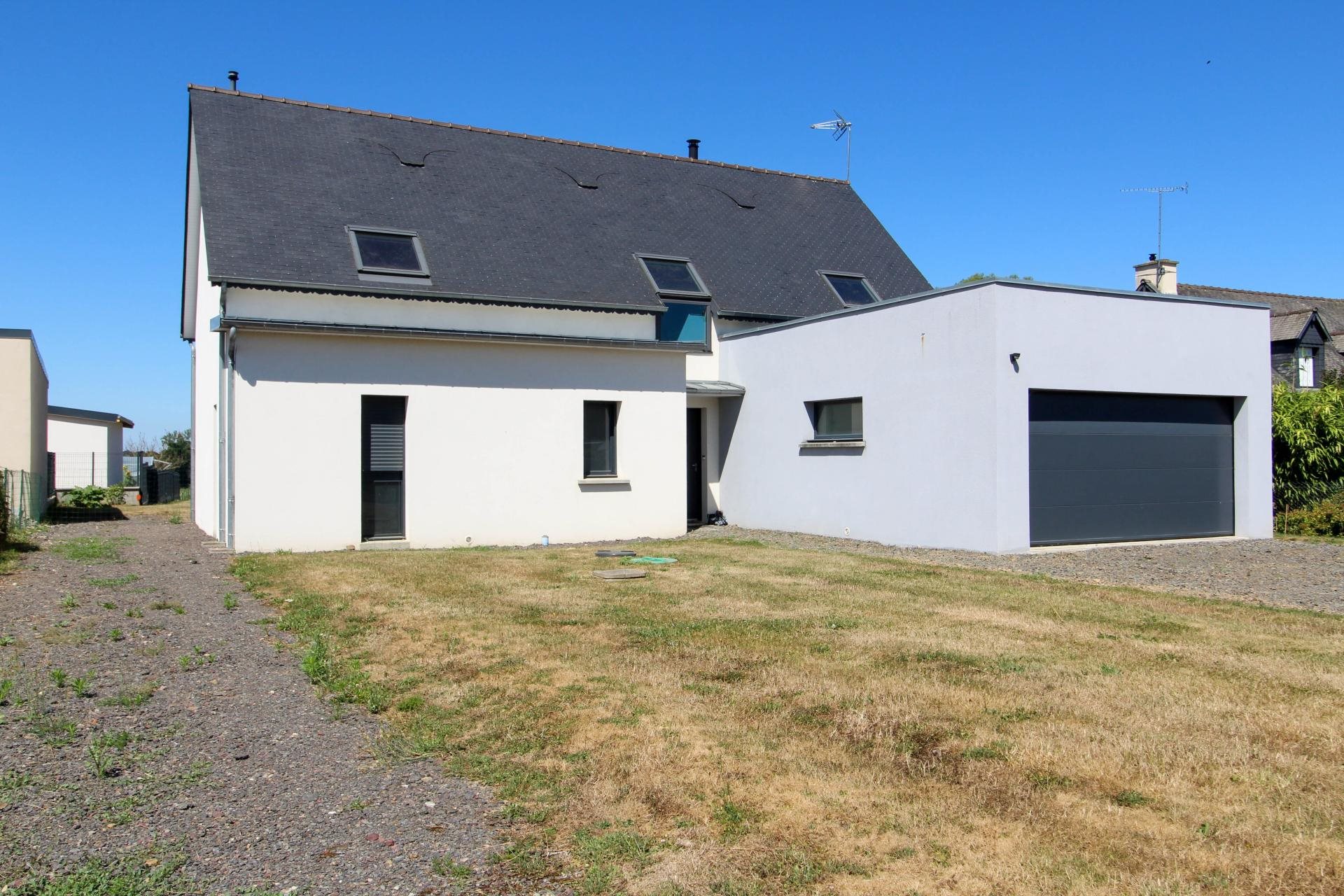 Maison à vendre, 124m², Ducey