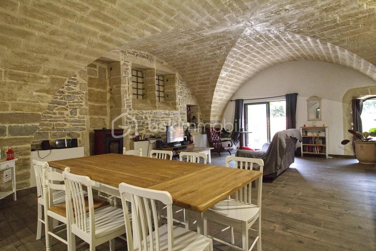 Maison à vendre, 368m², Lunel