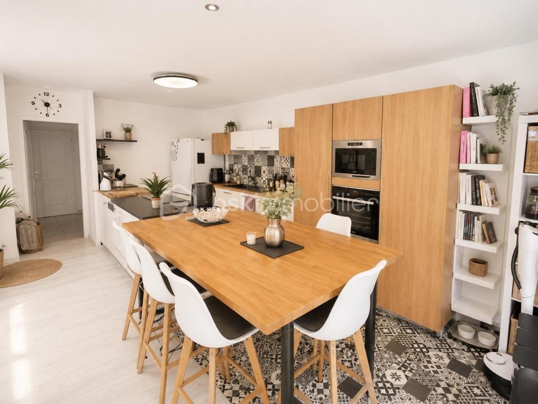 Maison à vendre, 132m², Nébian