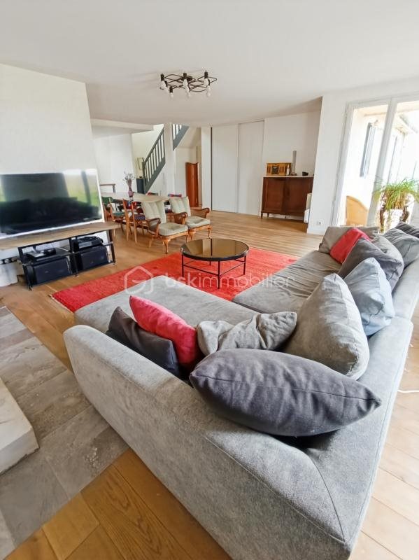 Maison à vendre, 190m², Gressy