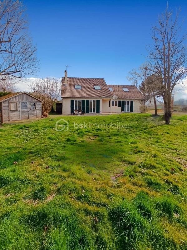 Maison à vendre, 190m², Gressy