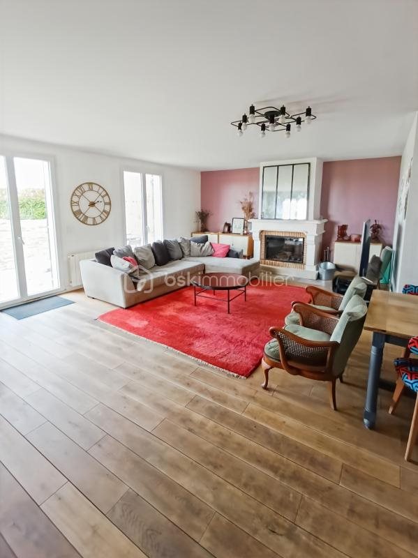 Maison à vendre, 190m², Gressy