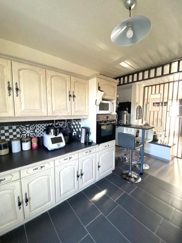 Appartement à louer, 64m², Saint-Uze