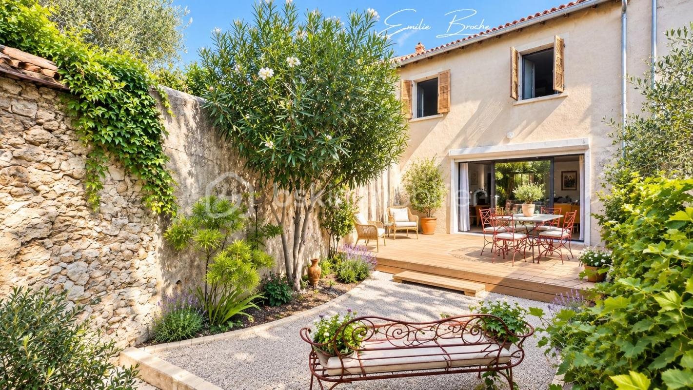 Maison à vendre, 170m², Valréas