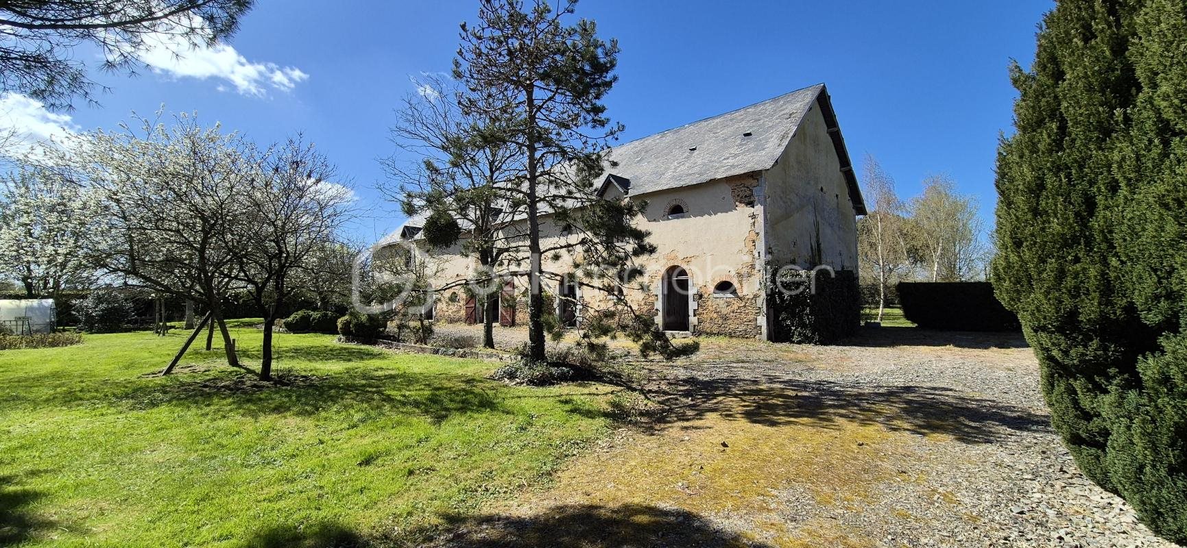 Maison à vendre, 680m², Bazougers