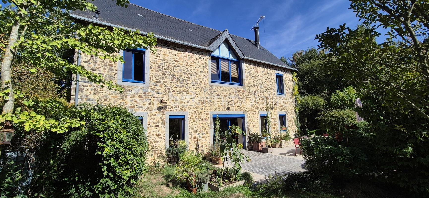 Maison à vendre, 193m², Saint-Jean-sur-Mayenne