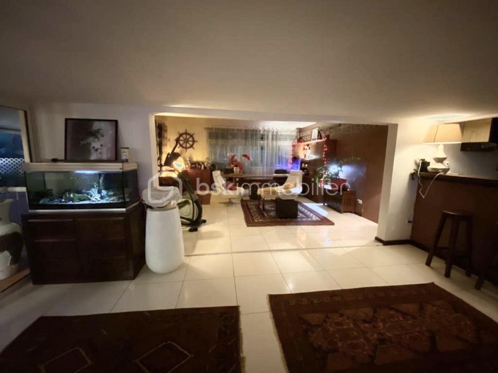 Maison à vendre, 211m², Matoury