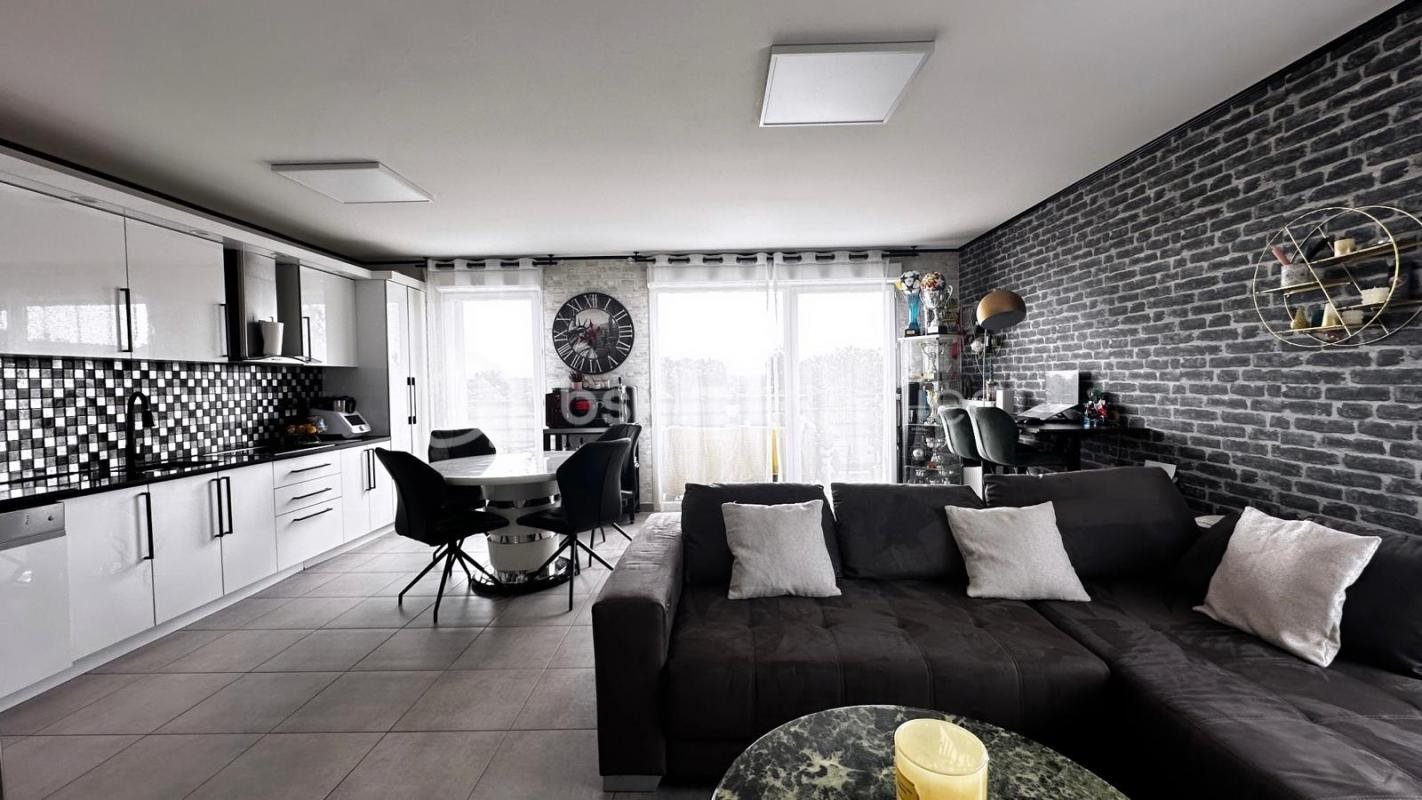 Appartement à vendre, 92m², Saint-Genis-Pouilly