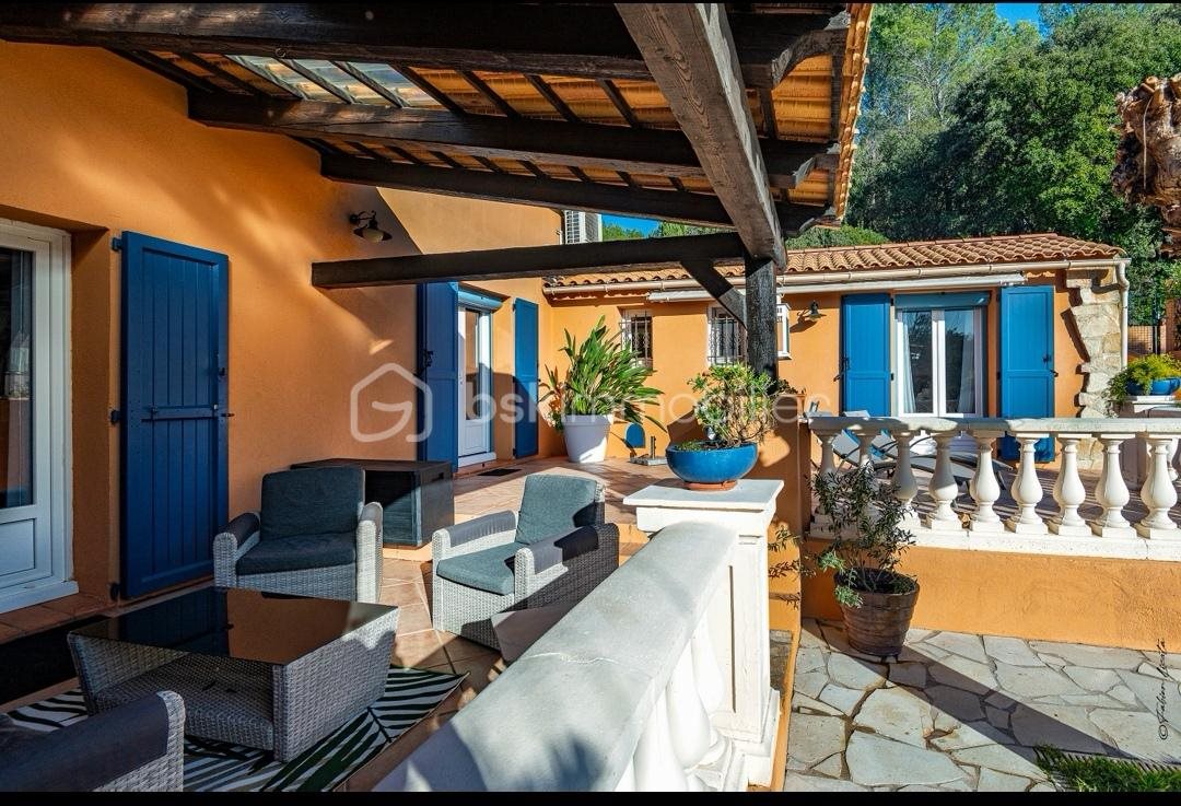Maison à vendre, 195m², Taradeau