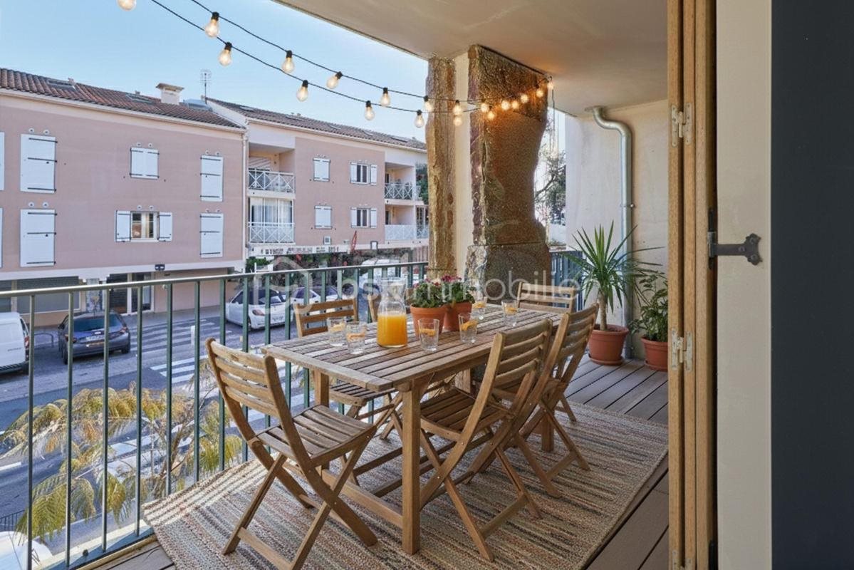 Appartement à vendre, 65m², Bormes-les-Mimosas