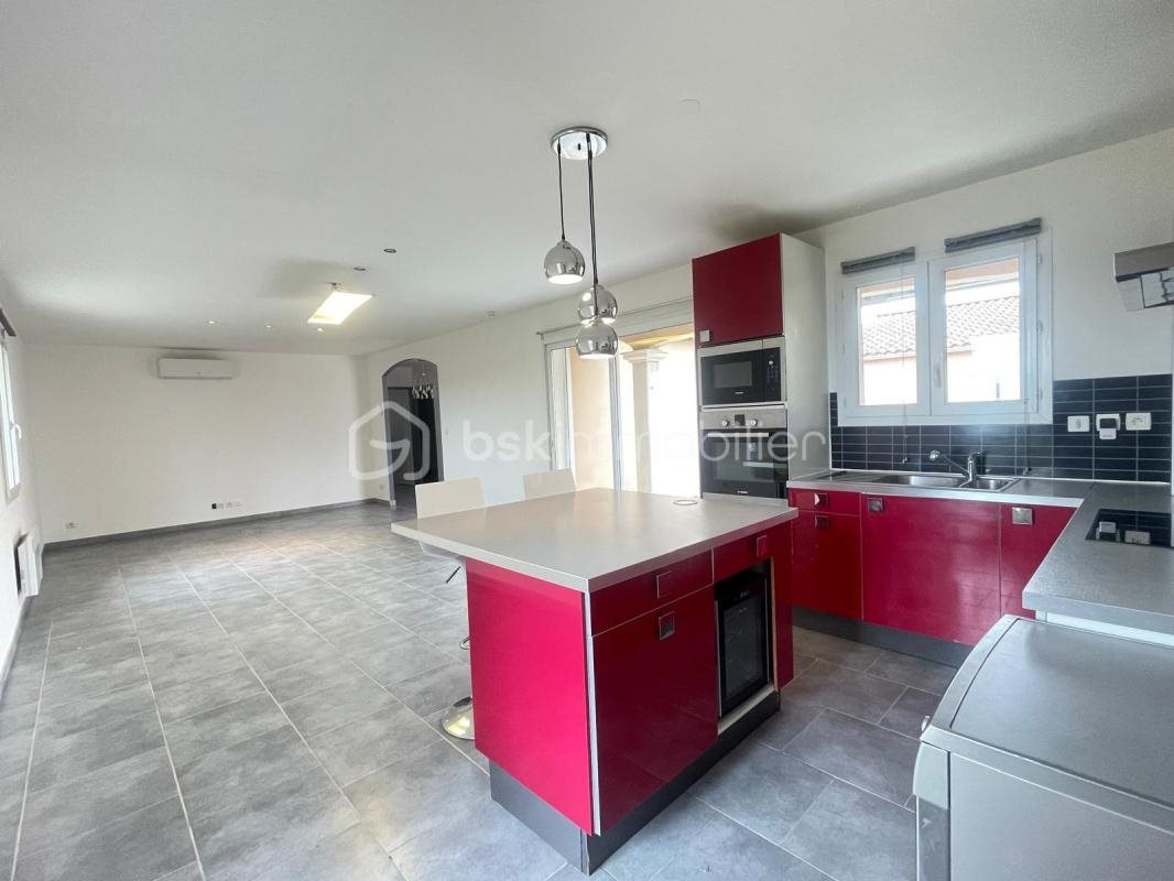 Maison à vendre, 83m², Saint-Marcel-de-Careiret