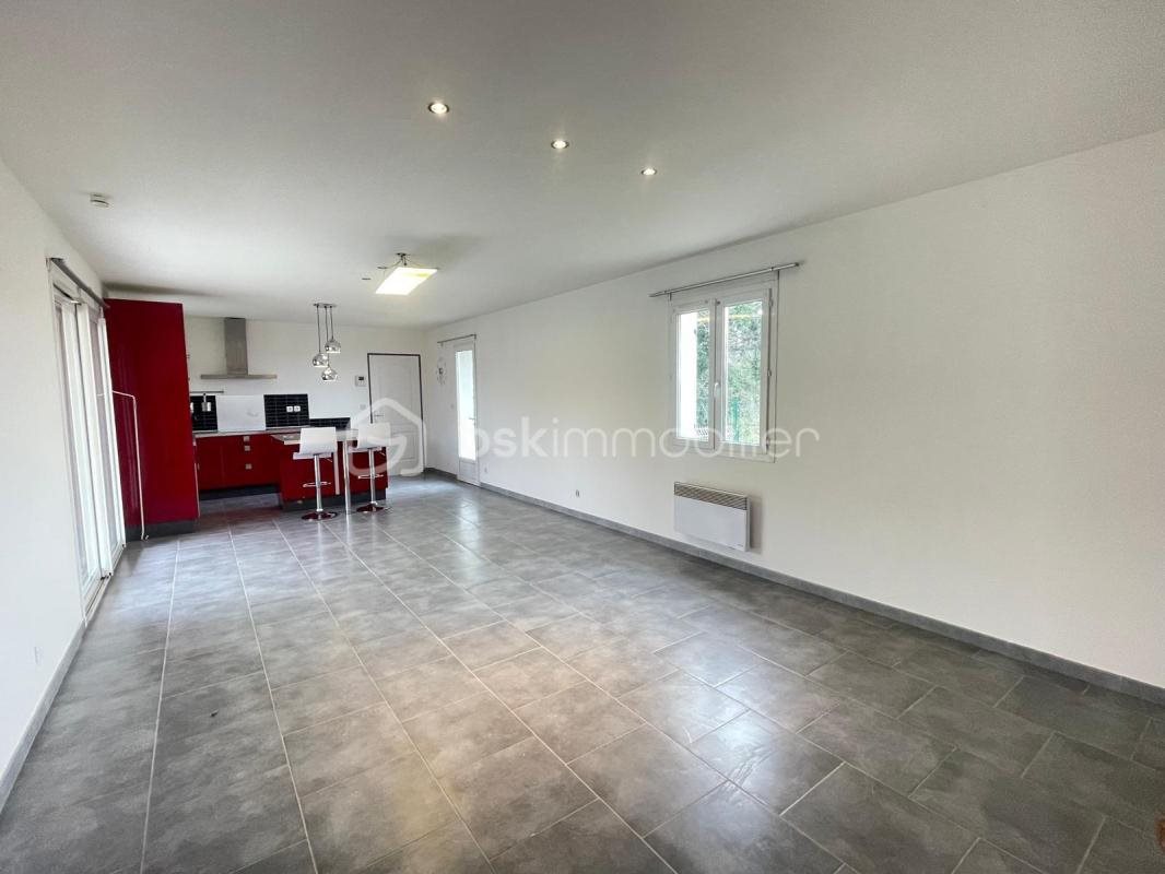Maison à vendre, 83m², Saint-Marcel-de-Careiret
