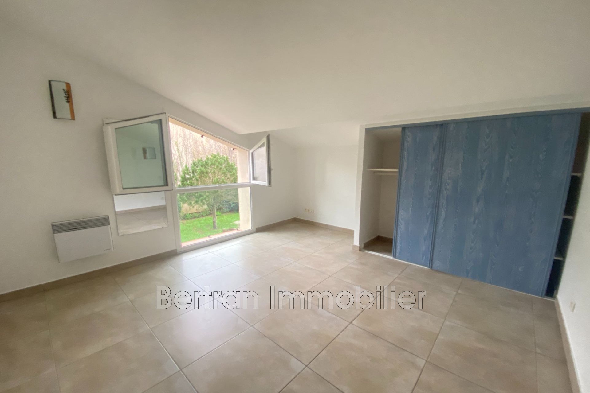 Maison à louer, 94m², Elne